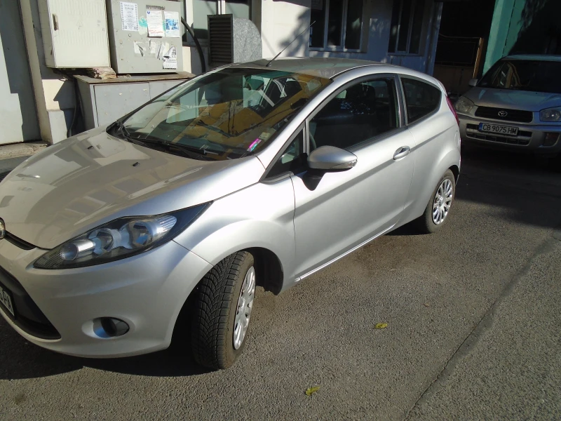 Ford Fiesta 1.4 ГАЗ, снимка 7 - Автомобили и джипове - 48667986