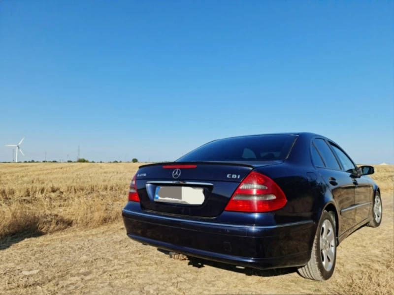 Mercedes-Benz E 270, снимка 4 - Автомобили и джипове - 48669140