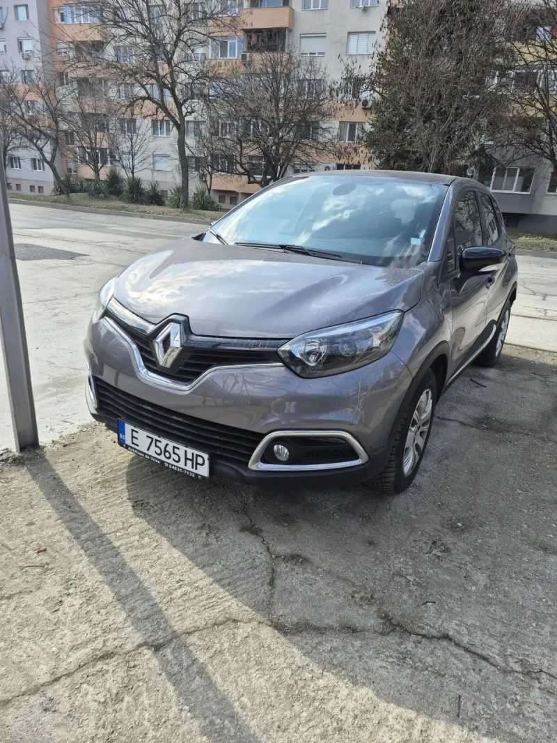 Renault Captur 0.900, снимка 1 - Автомобили и джипове - 49260197