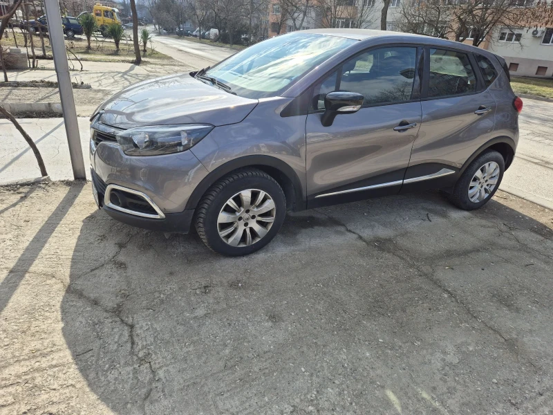 Renault Captur 0.900, снимка 8 - Автомобили и джипове - 49260197