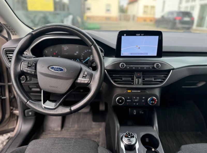 Ford Focus Active X/2.0Tdci/AUTO/1 собств./пълна серв.история, снимка 16 - Автомобили и джипове - 49480427