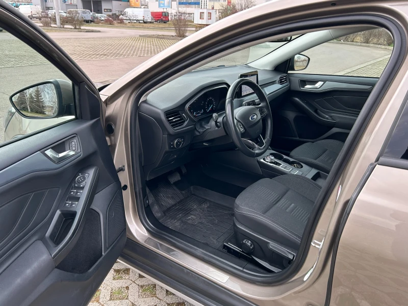 Ford Focus Active X/2.0Tdci/AUTO/1 собств./пълна серв.история, снимка 10 - Автомобили и джипове - 49580080