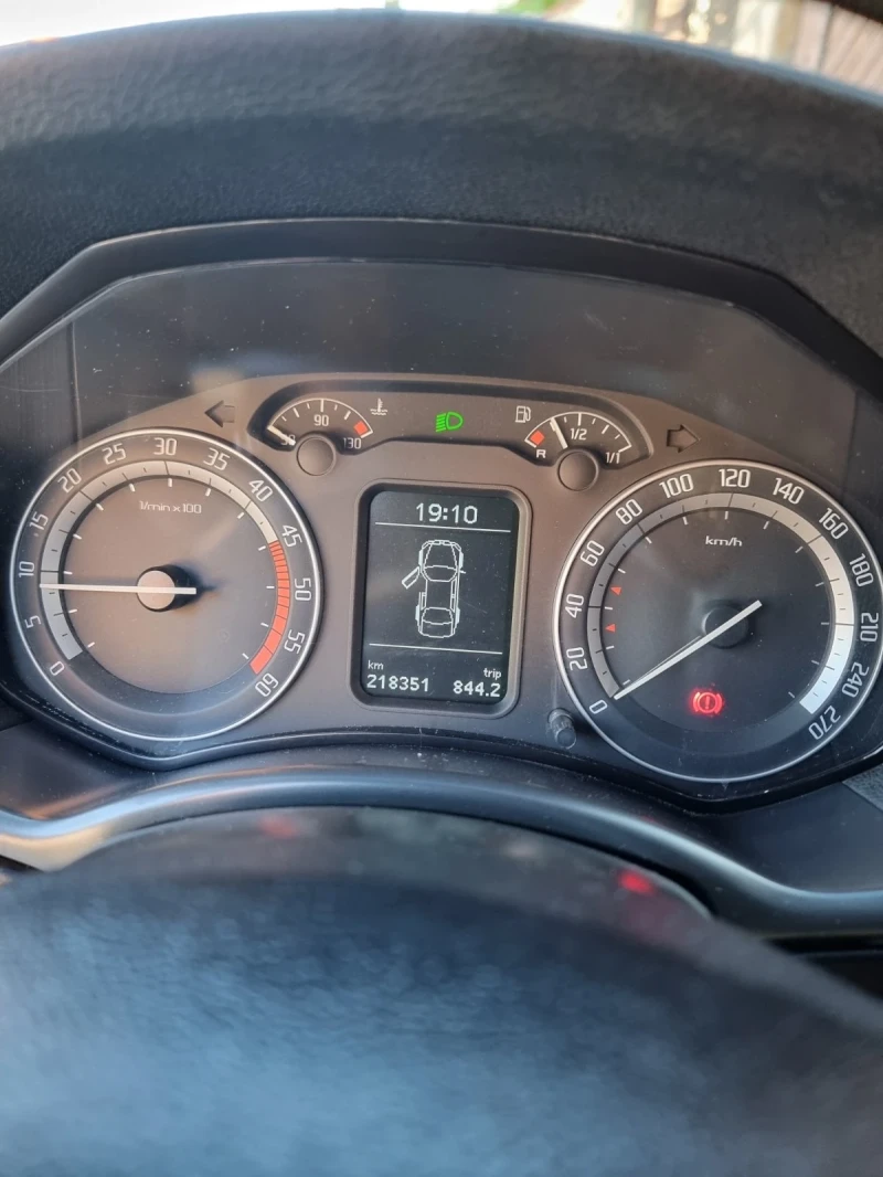 Skoda Octavia 2.0 TDI 170ps. VRS НАПЪЛНО ОБСЛУЖЕН !, снимка 7 - Автомобили и джипове - 51245088