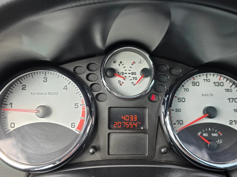 Peugeot 207 1.6HDi/Лизинг, снимка 8 - Автомобили и джипове - 51909240