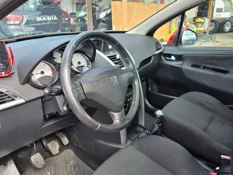 Peugeot 207 1.6HDi/Лизинг, снимка 9 - Автомобили и джипове - 51909240