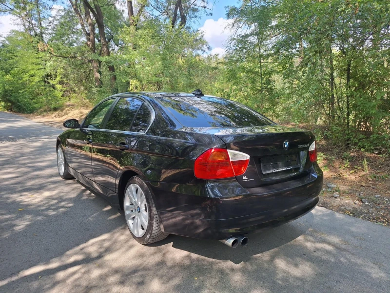 BMW 330 N52, 258к.с. кожа, навигация, автомат. Отличен., снимка 8 - Автомобили и джипове - 51735202