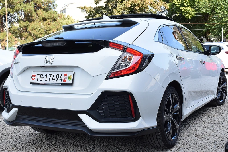 Honda Civic 1.5ШВЕЙЦАРИЯ-ДИСТРОНИК/КОЖА/НАВИ/LANE ASSIST/BLISS, снимка 4 - Автомобили и джипове - 51827016