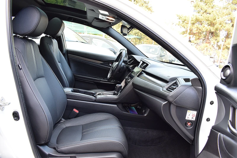 Honda Civic 1.5ШВЕЙЦАРИЯ-ДИСТРОНИК/КОЖА/НАВИ/LANE ASSIST/BLISS, снимка 15 - Автомобили и джипове - 51827016