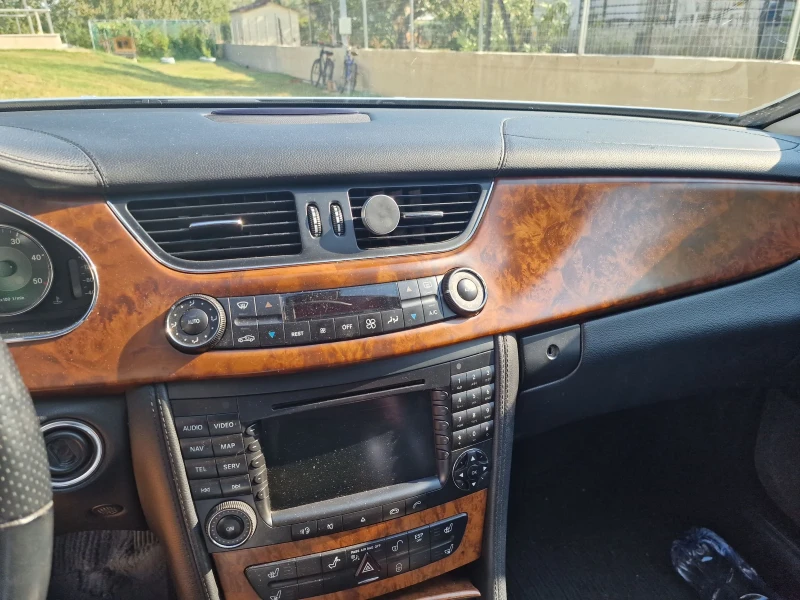 Mercedes-Benz CLS 320, снимка 6 - Автомобили и джипове - 52968844