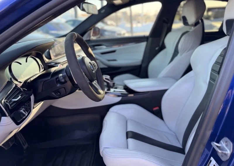 BMW M5 ОБДУХВАНЕ * CARBON ROOF * B&W * 2WD Mode * CARFAX , снимка 9 - Автомобили и джипове - 53539081