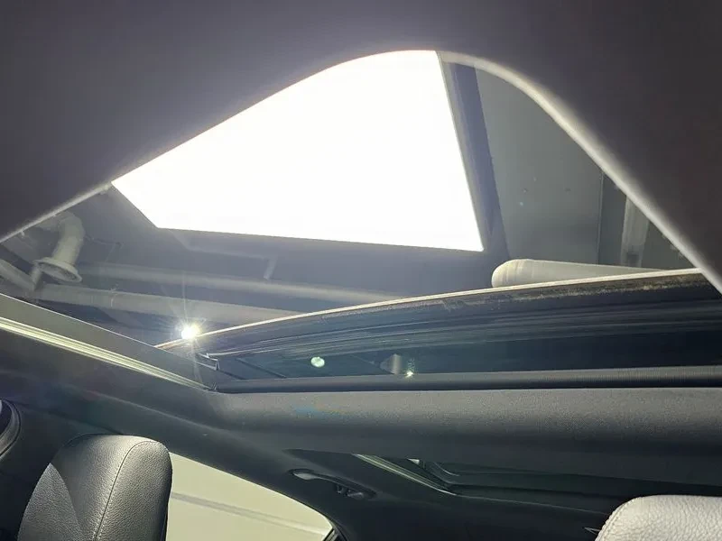 Mercedes-Benz E 250 4MATIC - САМО 30% АВАНС, снимка 16 - Автомобили и джипове - 55429304