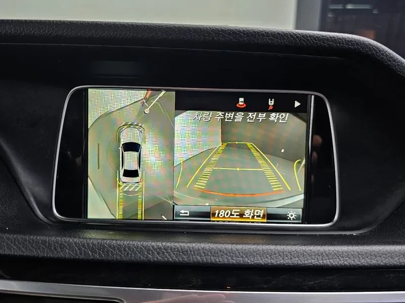 Mercedes-Benz E 250 4MATIC - САМО 30% АВАНС, снимка 15 - Автомобили и джипове - 55429304