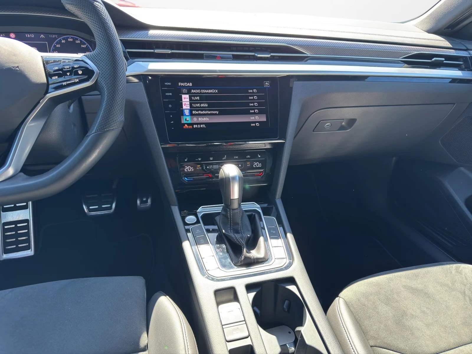VW Arteon 2.0 TDI DSG R-Line, снимка 9 - Автомобили и джипове - 16172244