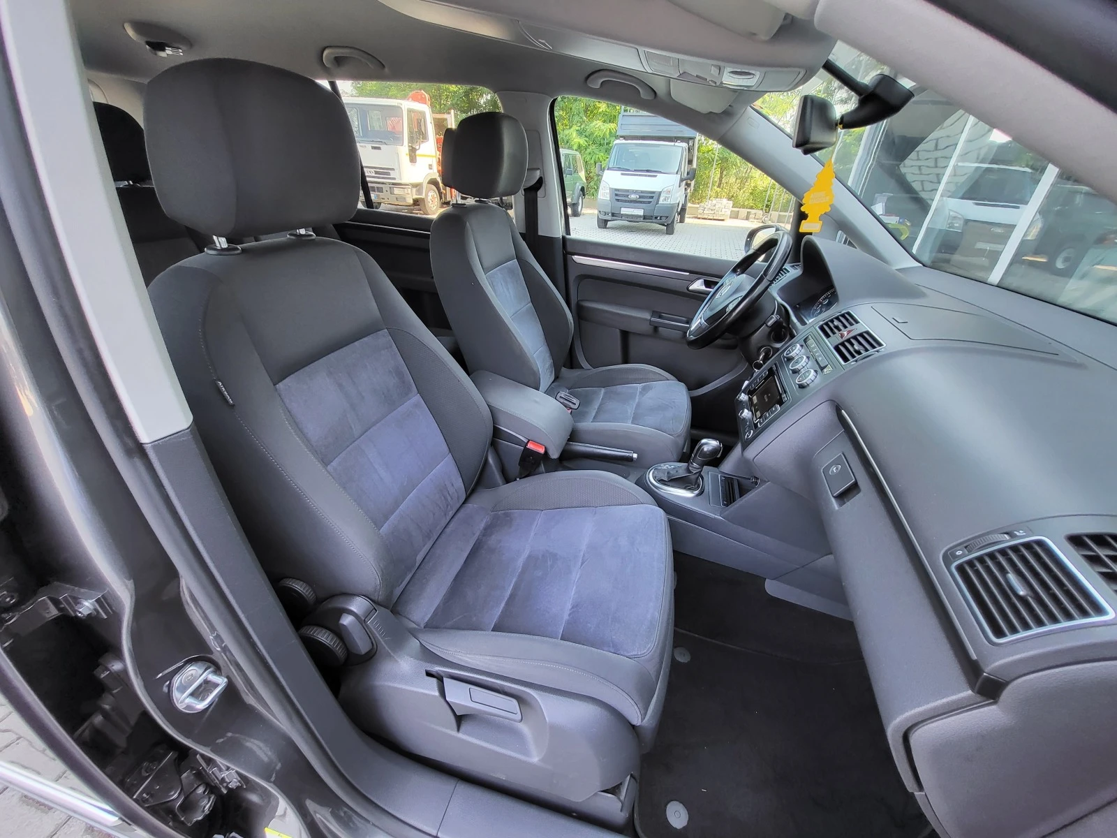 VW Touran AVTOMAT* * NAVi* * TOP* *  | Mobile.bg   17