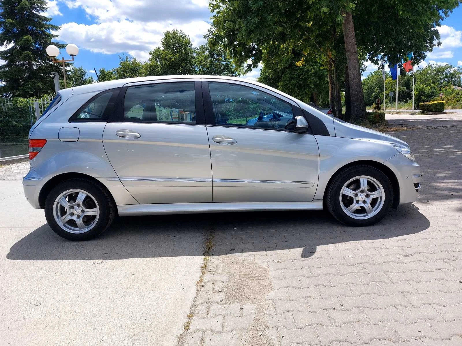 Mercedes-Benz B 180 * * * FACE AUTOMATIC SWISS ТОП СЪСТОЯНИЕ* * *  - изображение 4