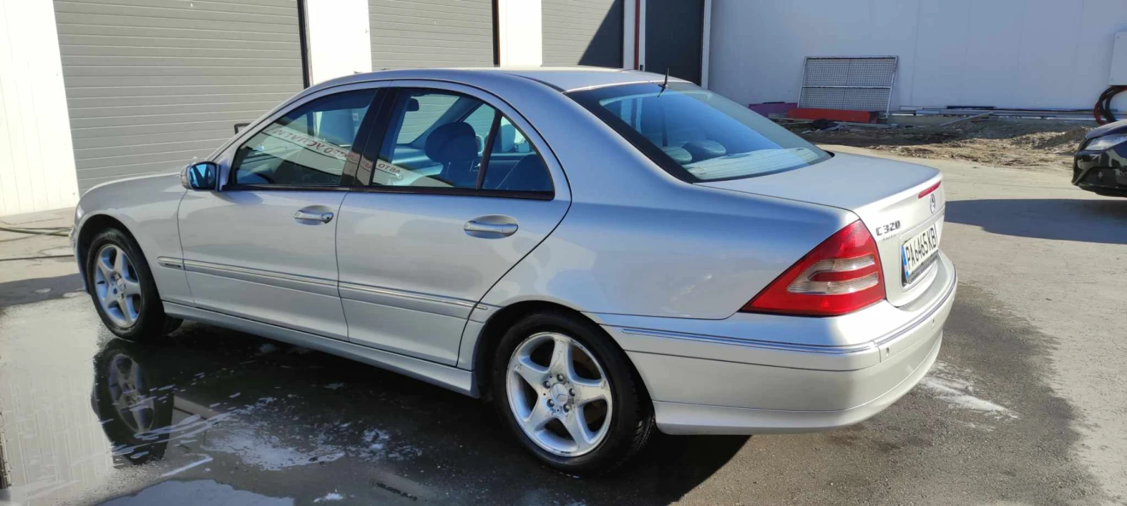 Mercedes-Benz C 320  - изображение 2