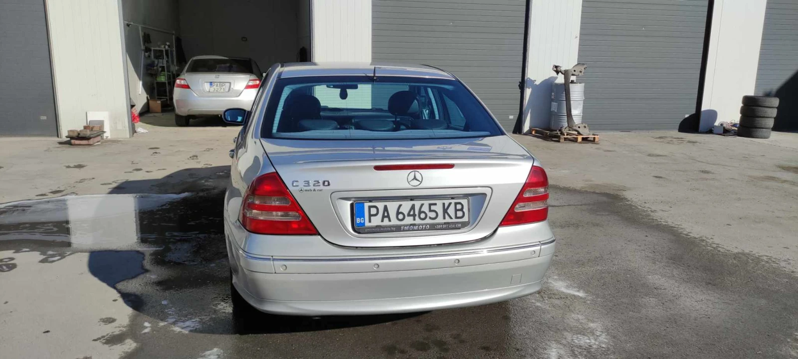 Mercedes-Benz C 320  - изображение 4