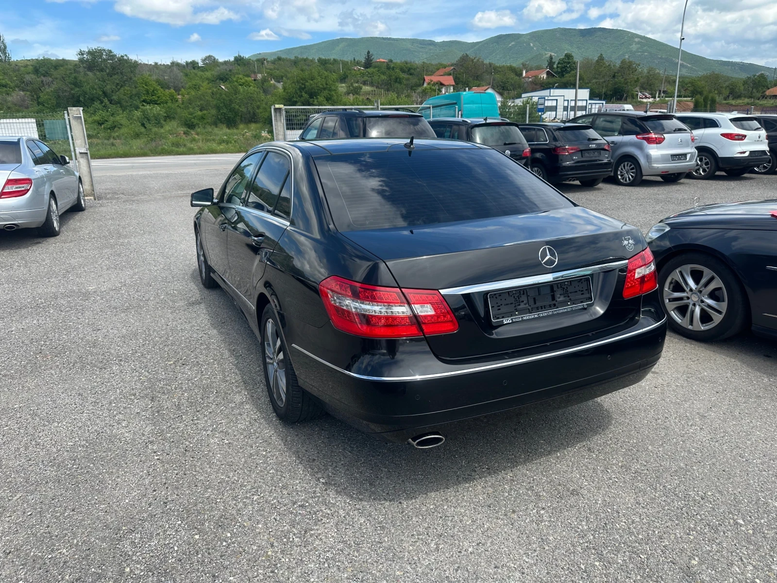 Mercedes-Benz E 200 AVANTGARDE - изображение 8