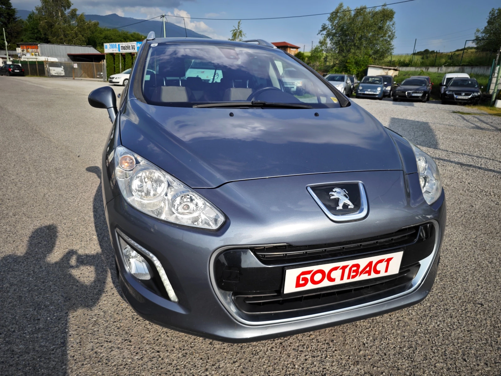 Peugeot 308 1, 6HDi SW Panorama FaceLift - изображение 6