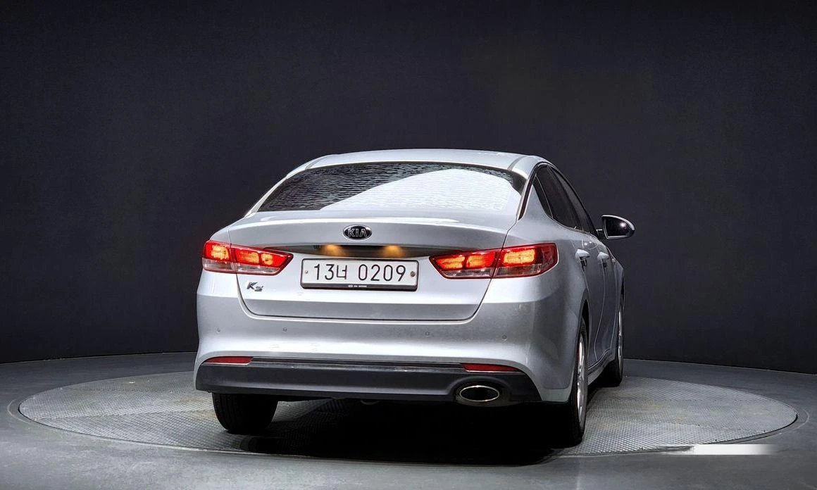 Kia K5  - изображение 4