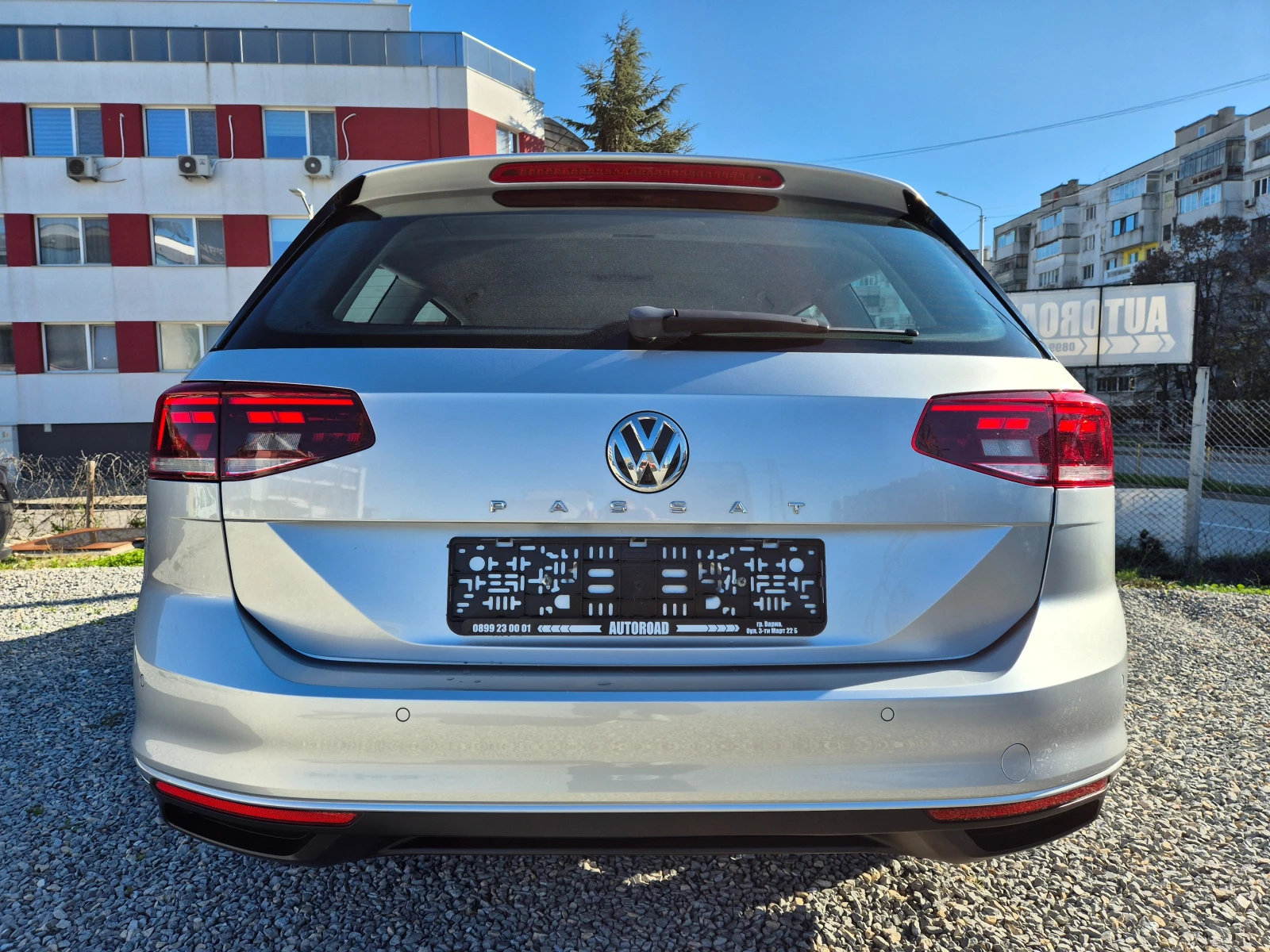 VW Passat 2.0 TDI -FACE-AVTOMAT-LED-KEYLESS-DISTRONIK | Mobile.bg   6