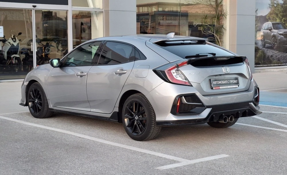 Honda Civic 1.5 i-VTEC Turbo Sport Plus AT, снимка 8 - Автомобили и джипове - 52686234