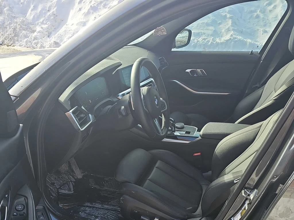 BMW 330 * 330i xDrive * CARFAX * ЦЕНА ДО БГ - изображение 5