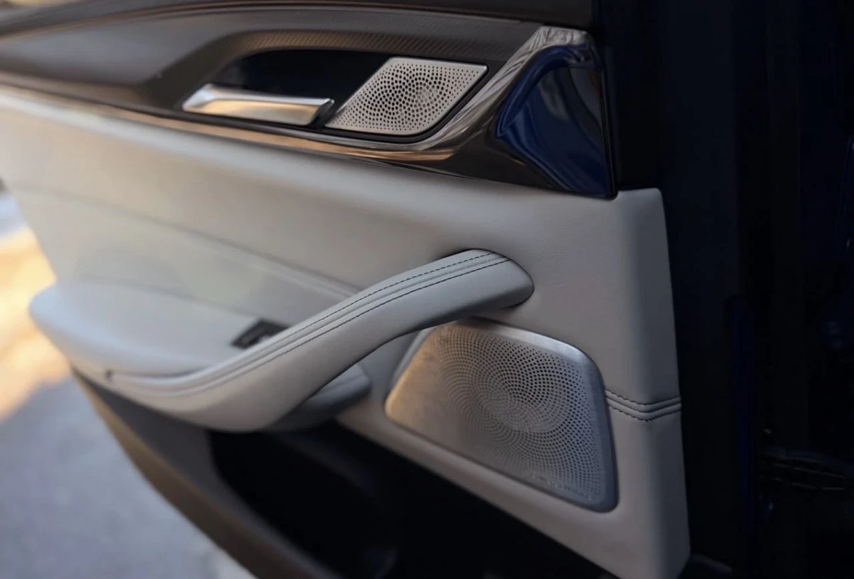 BMW M5 ��������� * CARBON ROOF * B&W * 2WD Mode * CARFAX  | Mobile.bg � ����������� 16