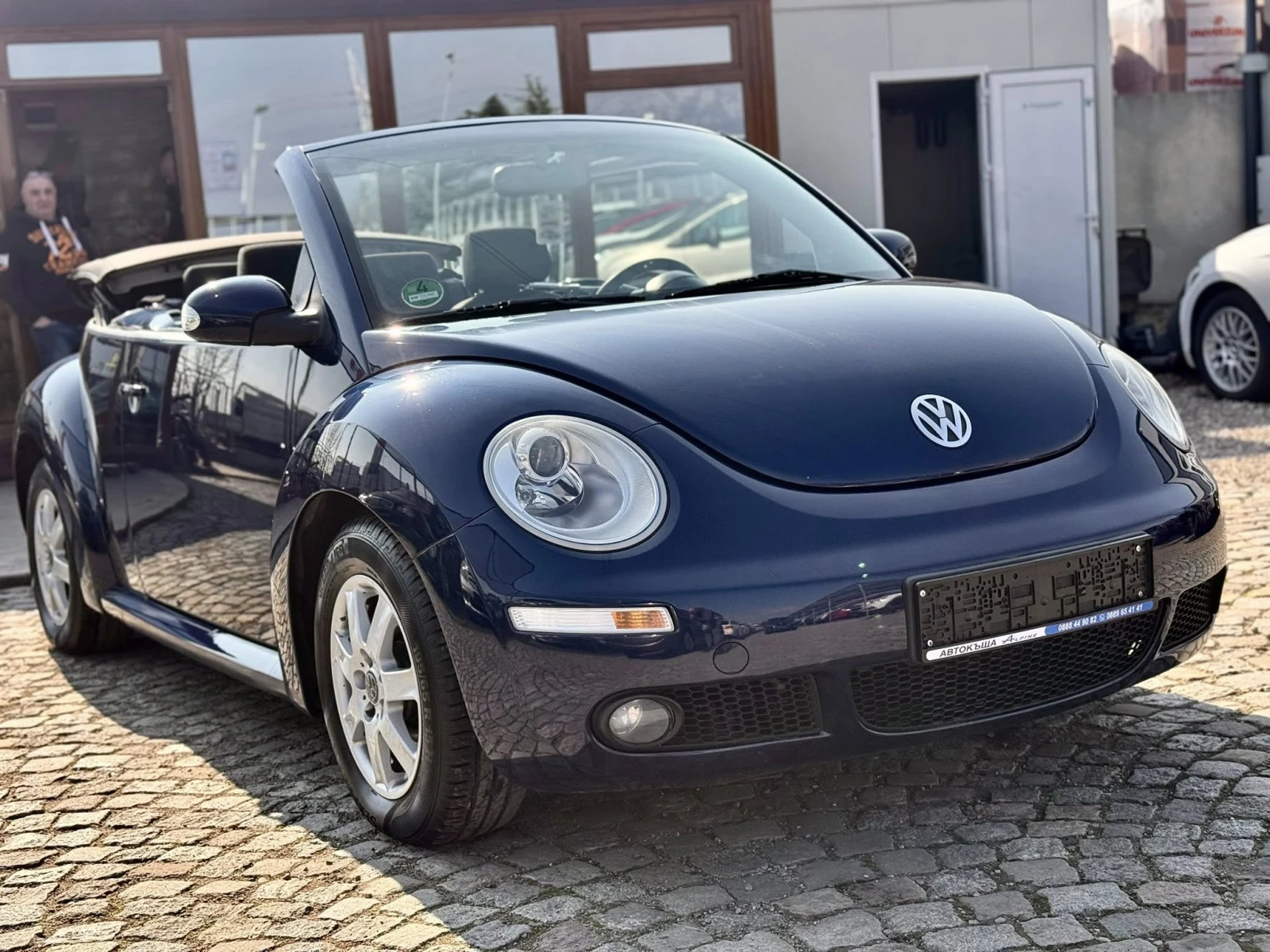 VW Beetle 1.6 CABRIO, снимка 7 - Автомобили и джипове - 53709899