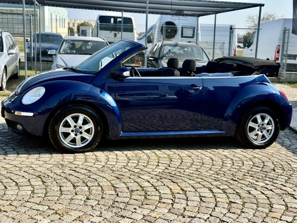 VW Beetle 1.6 CABRIO, снимка 2 - Автомобили и джипове - 53709899