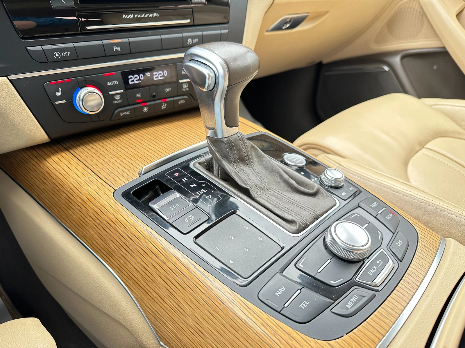 Audi A6 BiTdi S-line, снимка 12 - Автомобили и джипове - 53912780