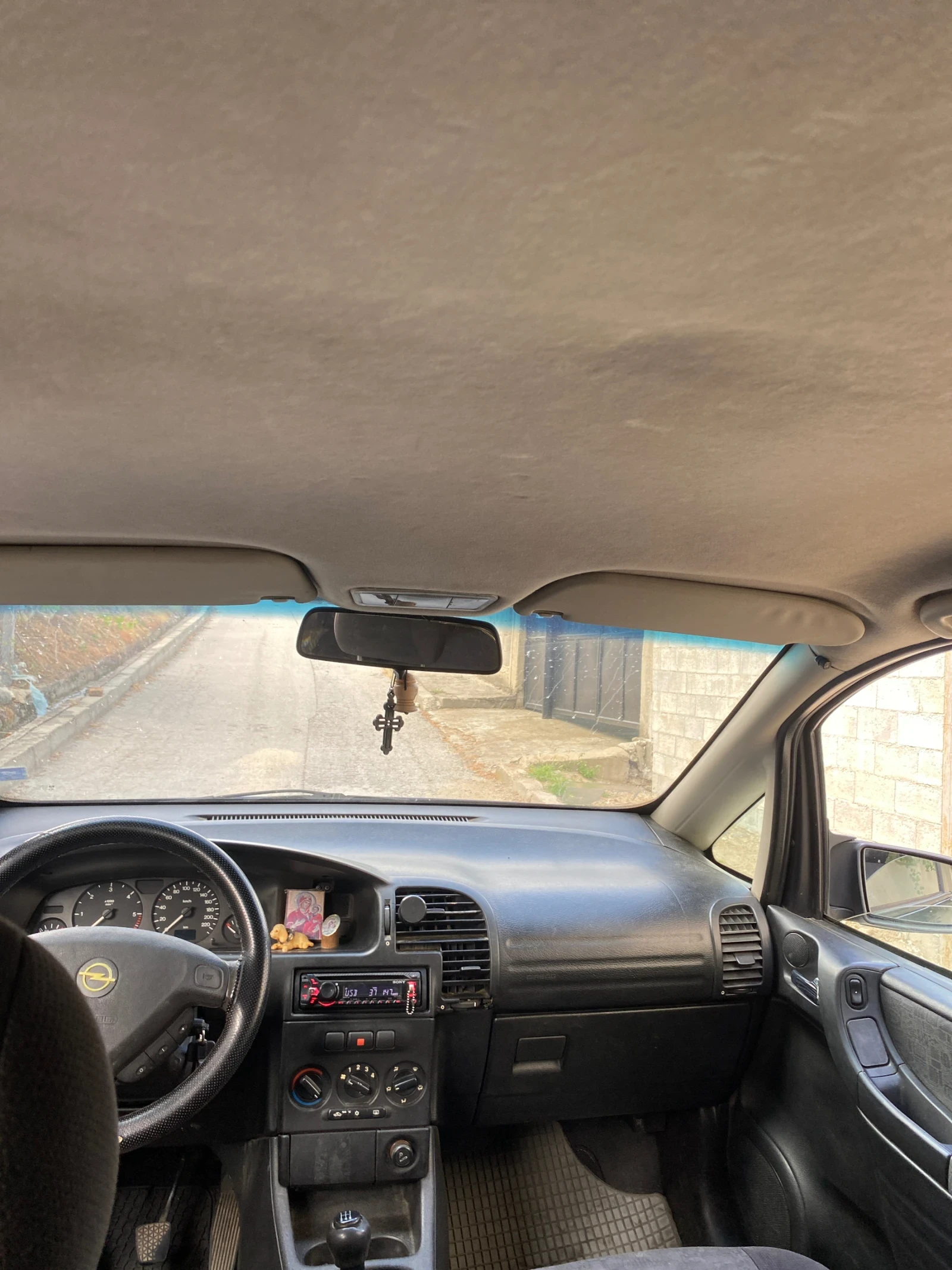 Opel Zafira 2.0dti, снимка 5 - Автомобили и джипове - 53940652