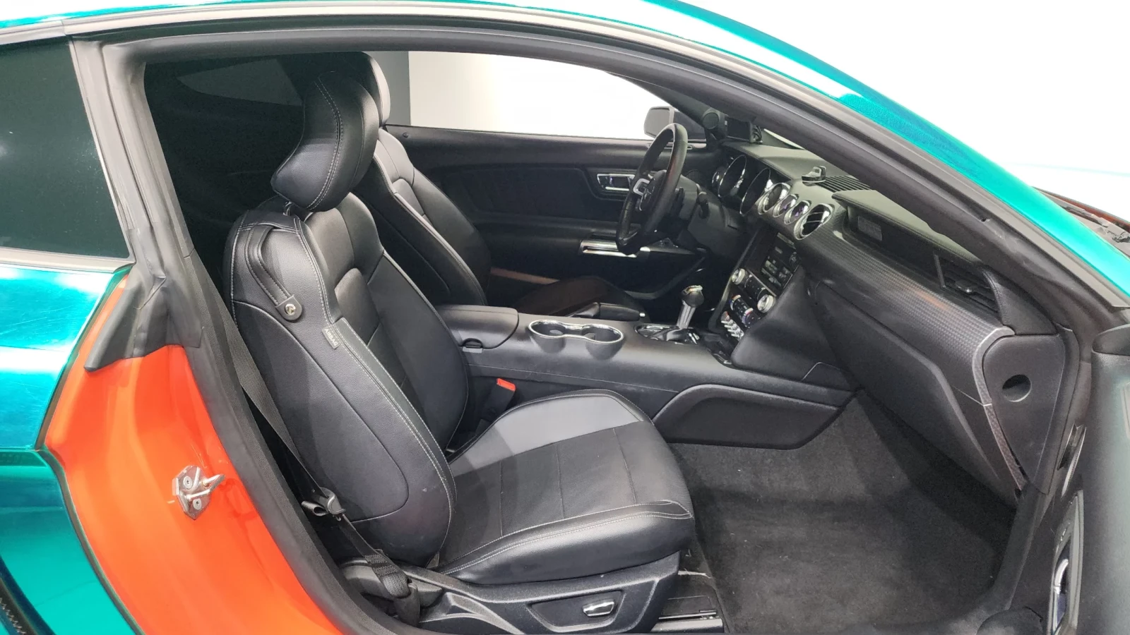 Ford Mustang ����� | BLIND SPOT ASSIST | �������� | �����  | Mobile.bg � ����������� 11