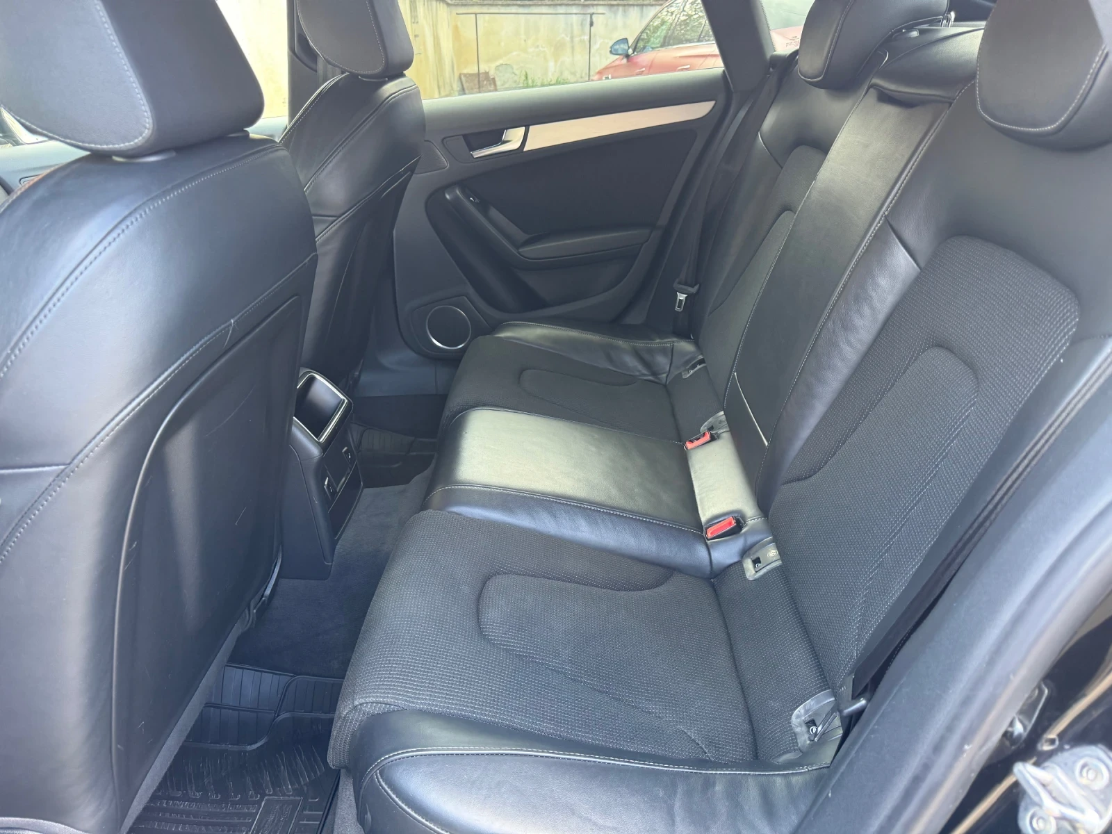 Audi A5 S-line 2.0 190 k.c., снимка 11 - Автомобили и джипове - 54292596