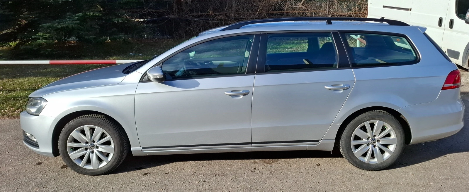 VW Passat B7, снимка 2 - Автомобили и джипове - 55337132