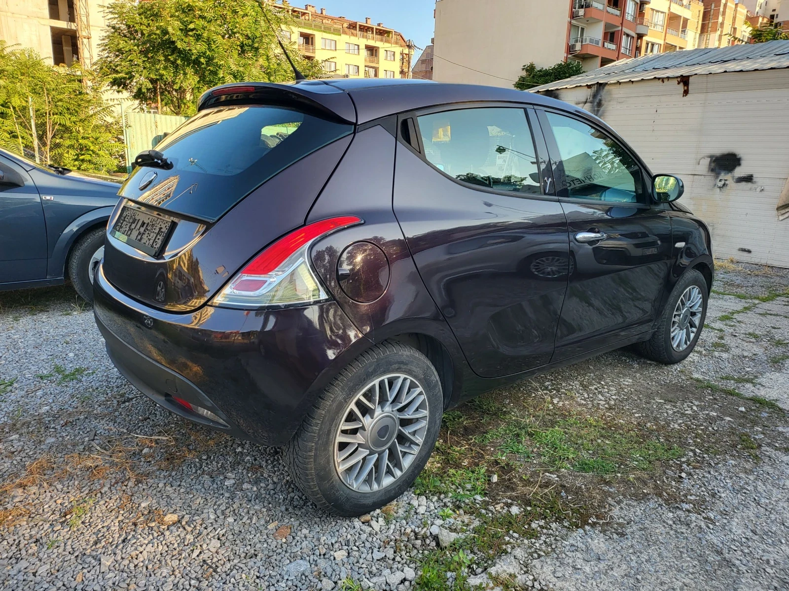 Lancia Ypsilon 1.3 JTDm euro 5B, снимка 4 - Автомобили и джипове - 55432533