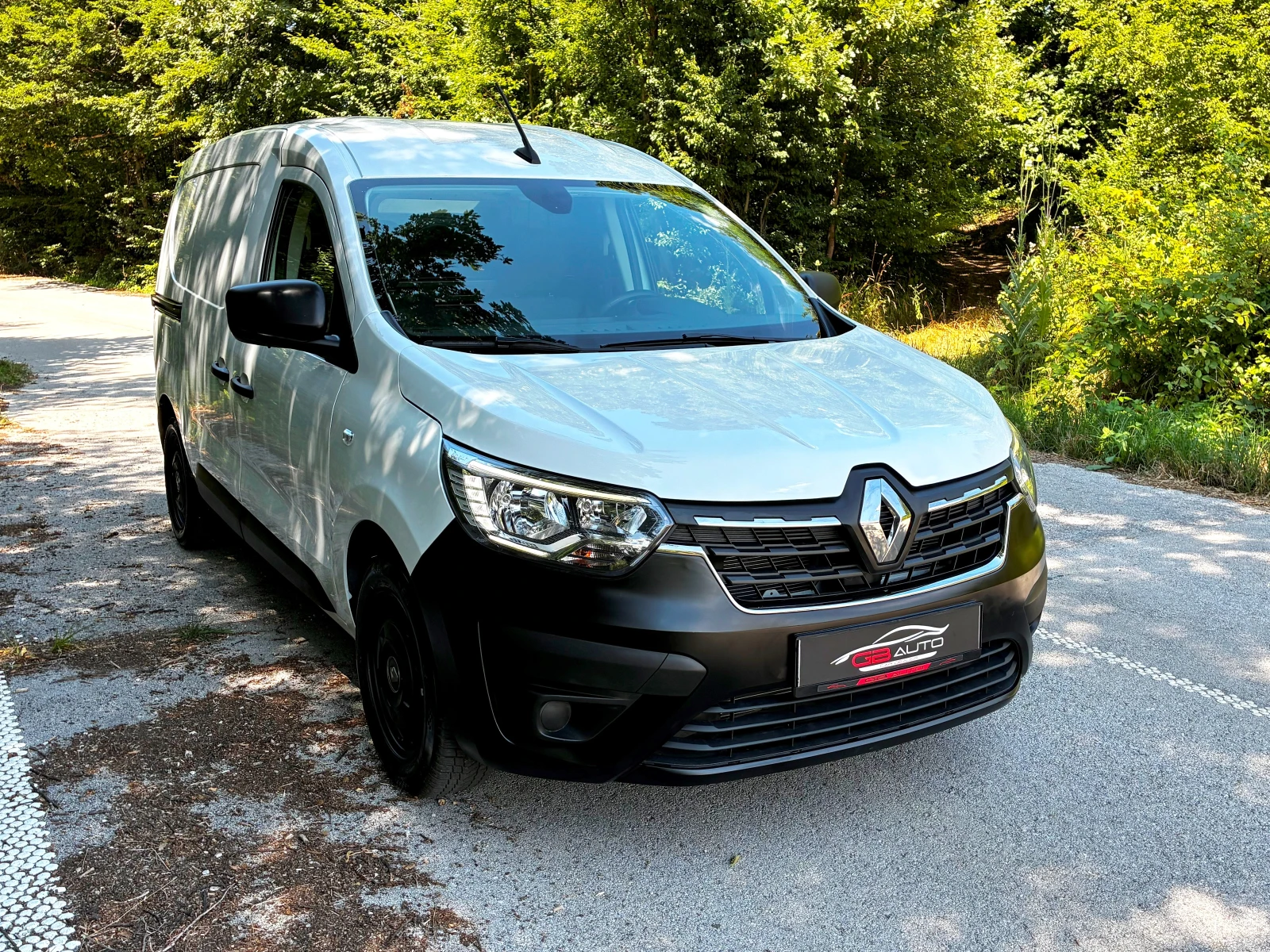 Renault Express 1.5D С ДДС ФАКТУРА!, снимка 2 - Автомобили и джипове - 55493369