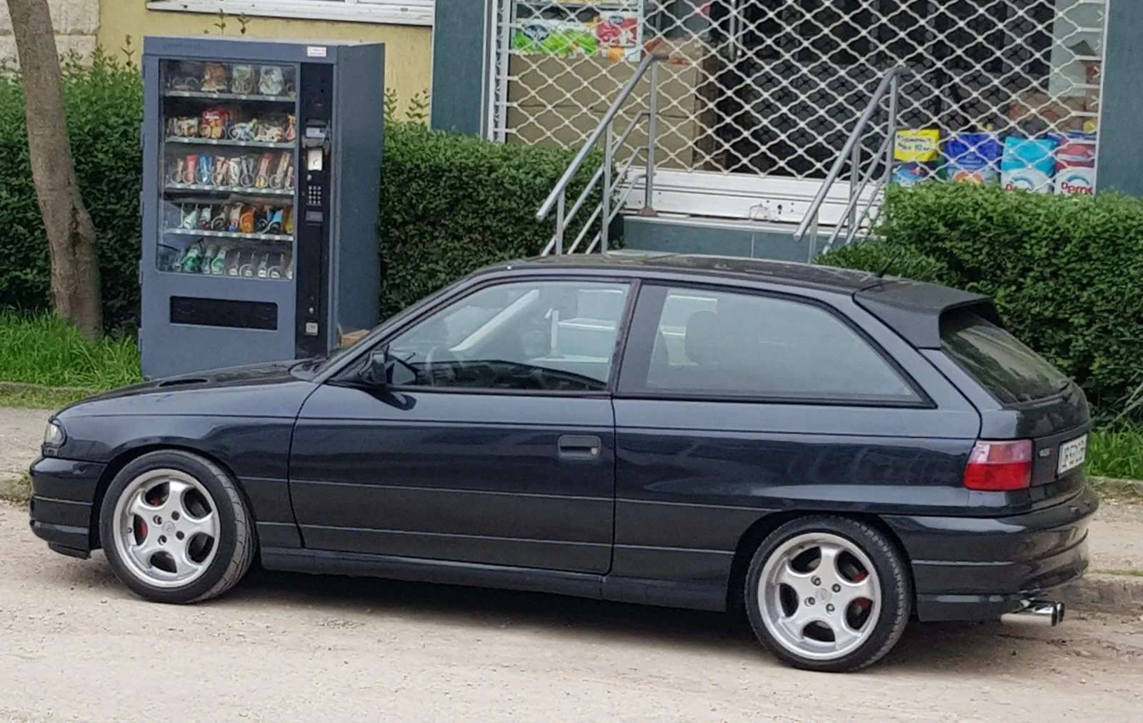 Opel Astra 2.0 16v GSi C20XE, снимка 9 - Автомобили и джипове - 55496375