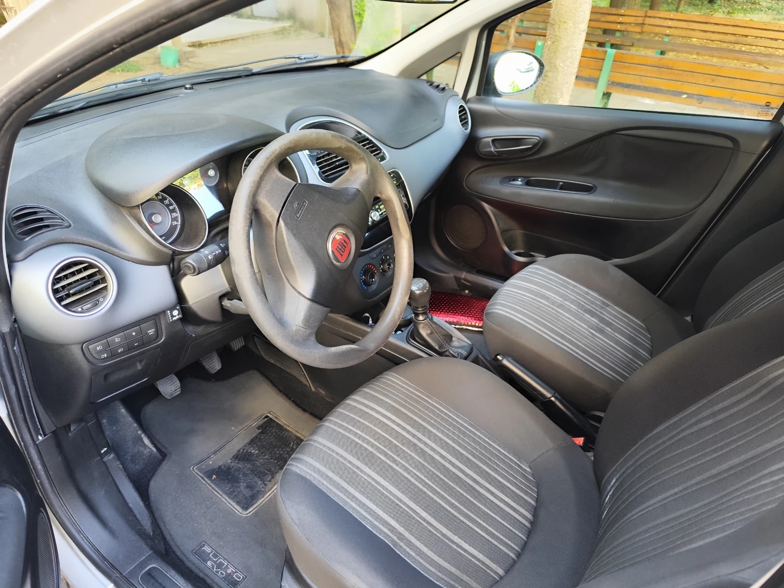 Fiat Punto, снимка 9 - Автомобили и джипове - 55571207