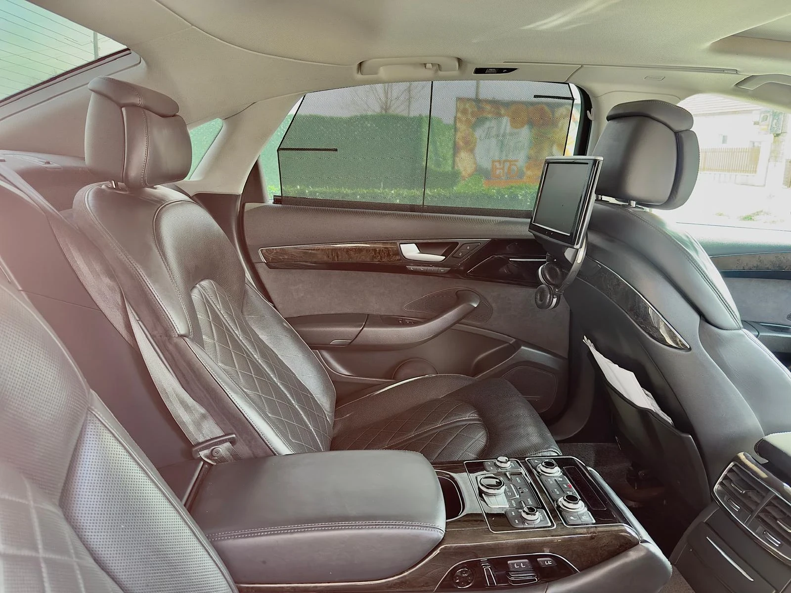Audi A8, снимка 17 - Автомобили и джипове - 55629557