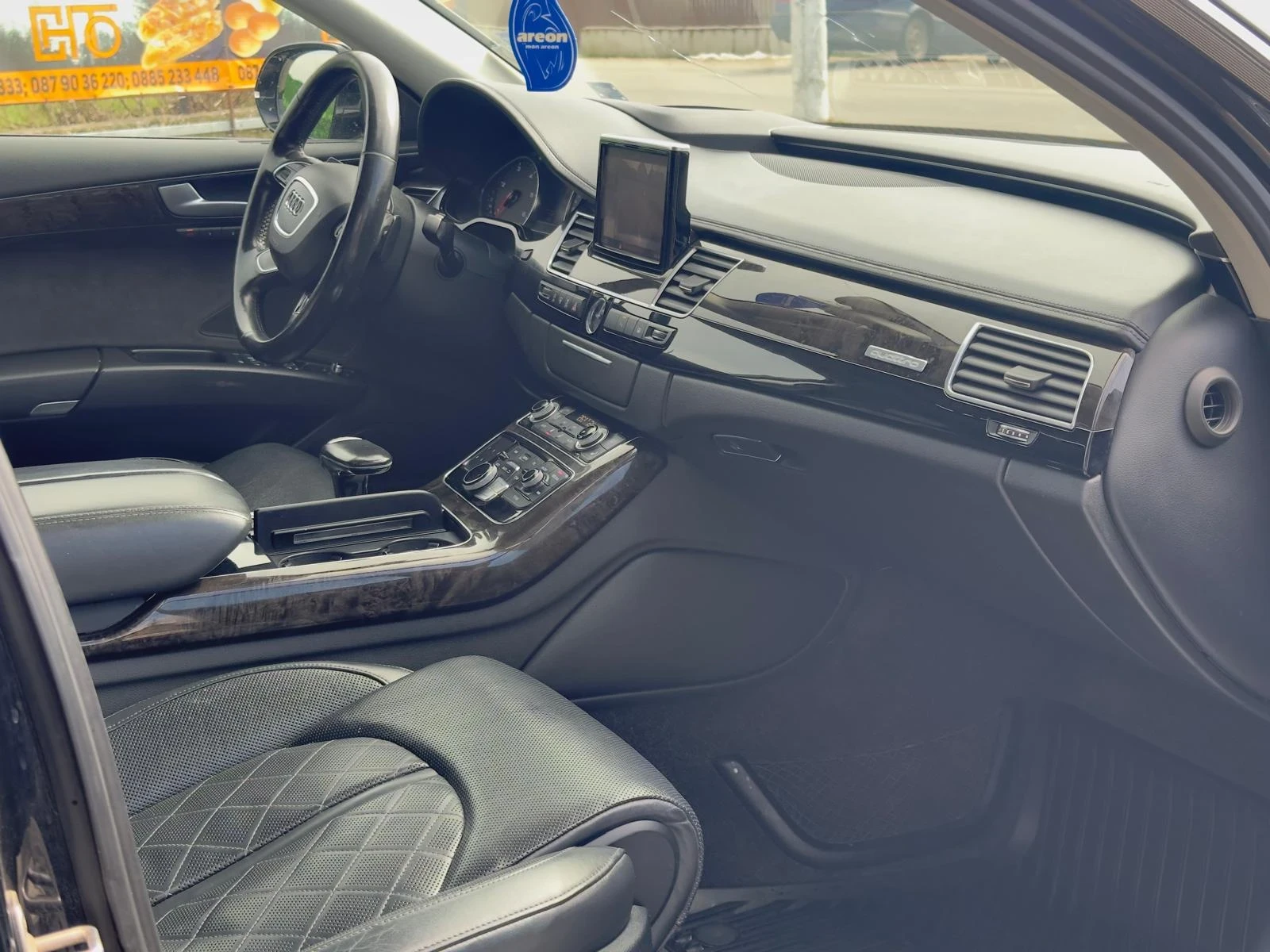 Audi A8, снимка 4 - Автомобили и джипове - 55629557