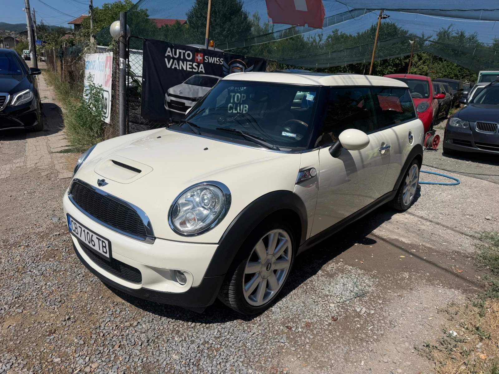 Mini Clubman Panorama - Xenon - SWISS , снимка 2 - Автомобили и джипове - 55640613