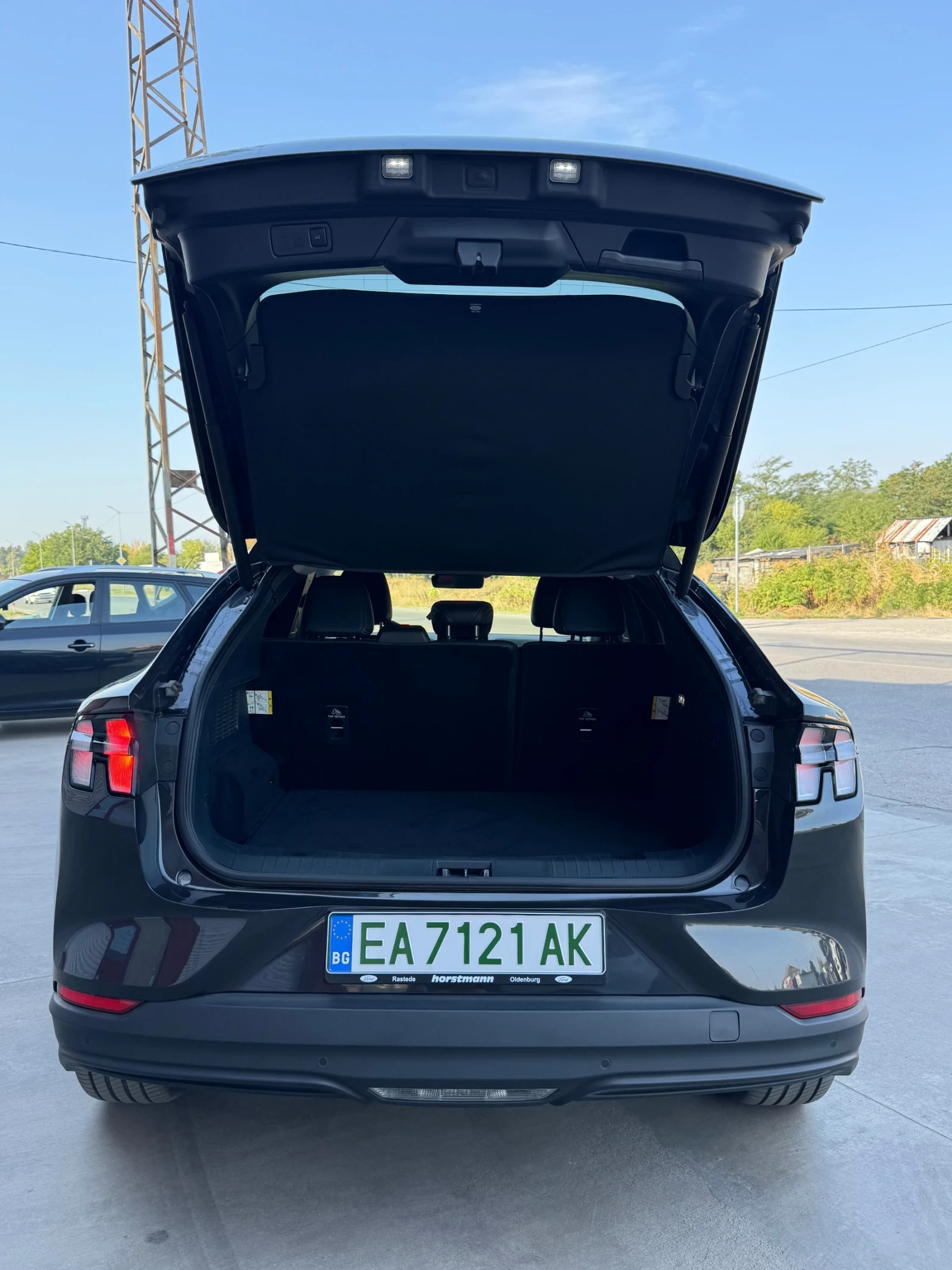 Ford Mustang Mach-E 99kWn, снимка 6 - Автомобили и джипове - 55817855