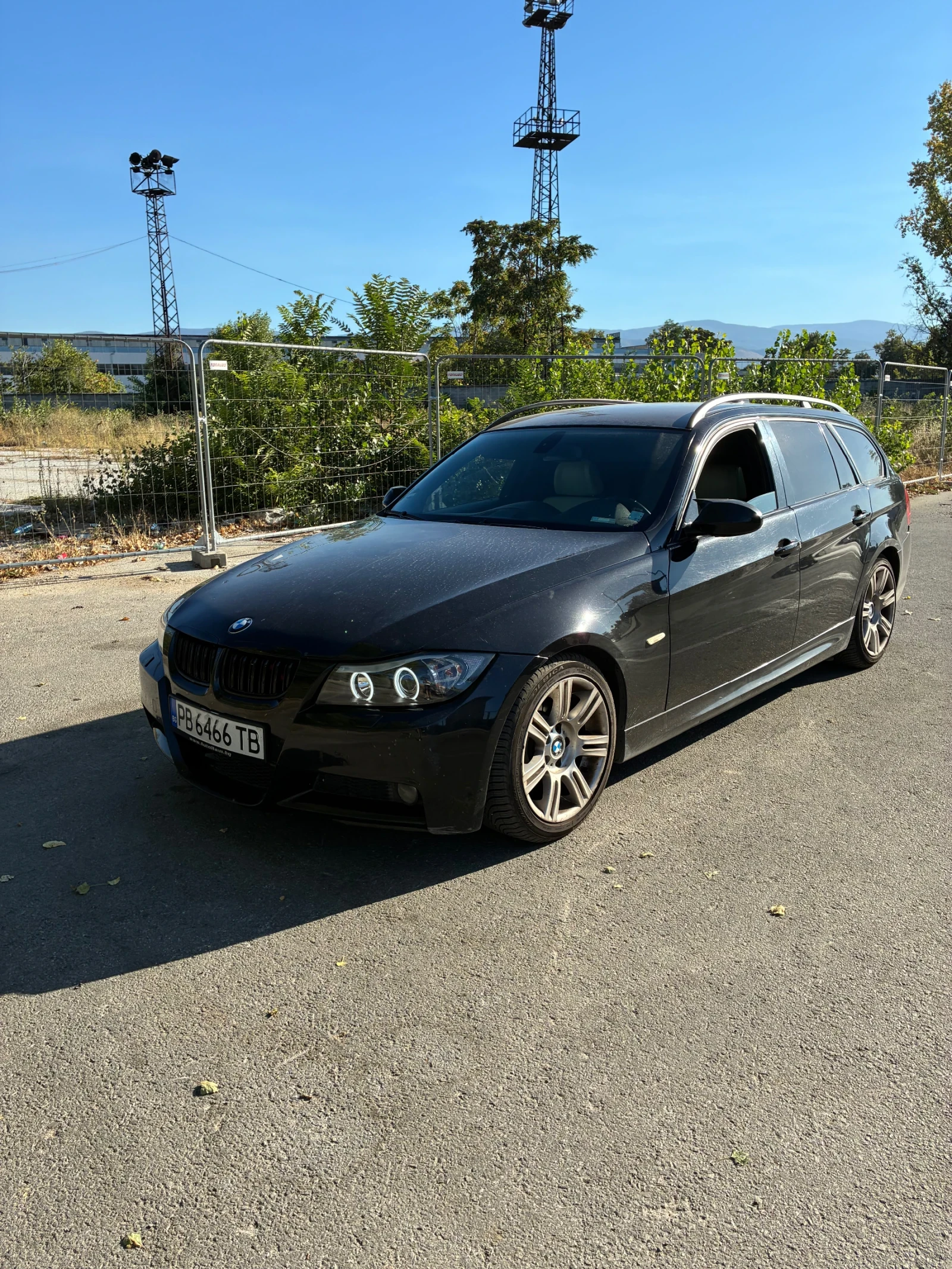 BMW 330 Е91, снимка 2 - Автомобили и джипове - 55994016