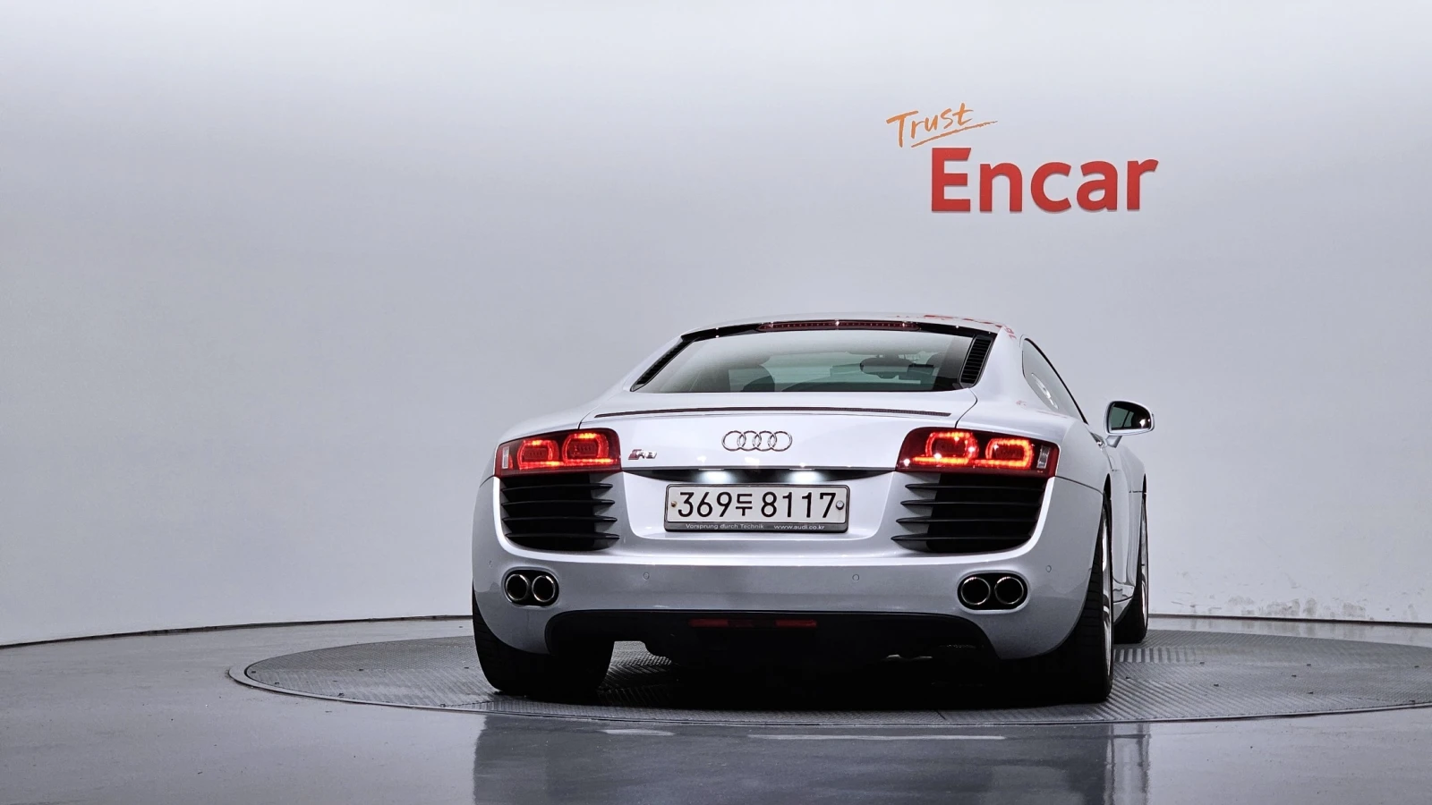 Audi R8 4.2 V8 Coupe, снимка 4 - Автомобили и джипове - 56223166