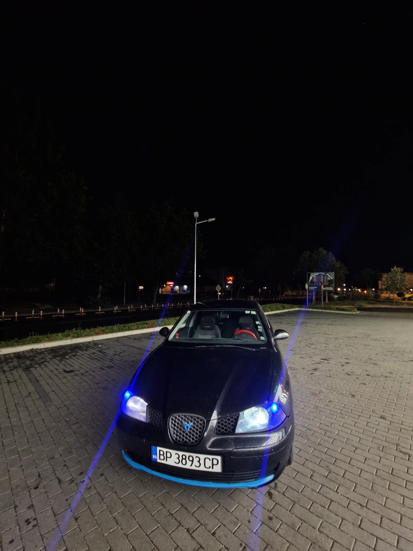 Seat Ibiza, снимка 3 - Автомобили и джипове - 56372715
