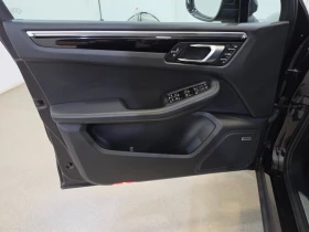 Porsche Macan S 2.9 V6 Turbo / Panorama / Bose / Navi / Keyless, снимка 9