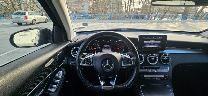 Mercedes-Benz GLC 220 220d, снимка 11 - Автомобили и джипове - 48966981