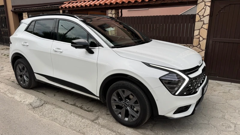 Kia Sportage HEV 4x4 GT Line - Гаранционен