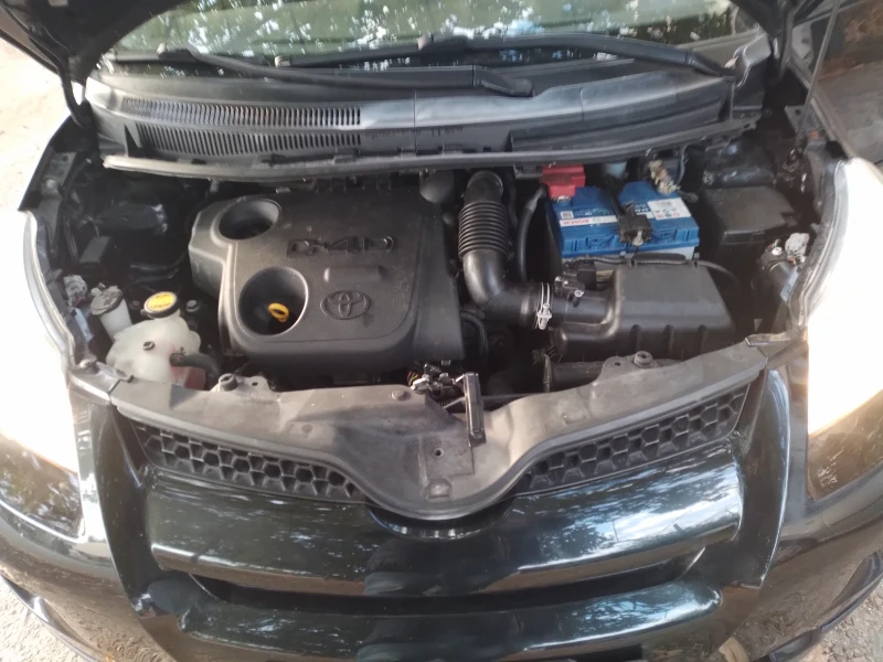 Toyota Urban Cruiser 1.4 diesel 4?4, снимка 6 - Автомобили и джипове - 51913076